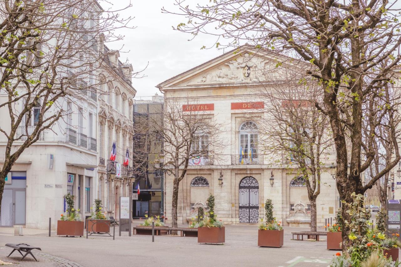 Renaissance Apartment Bourg-en-Bresse Luaran gambar