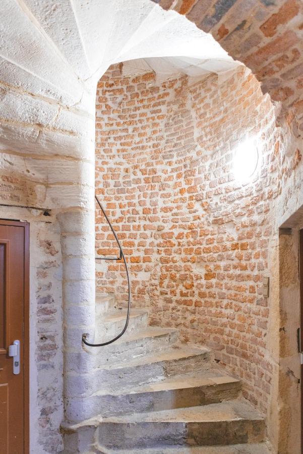 Renaissance Apartment Bourg-en-Bresse Luaran gambar